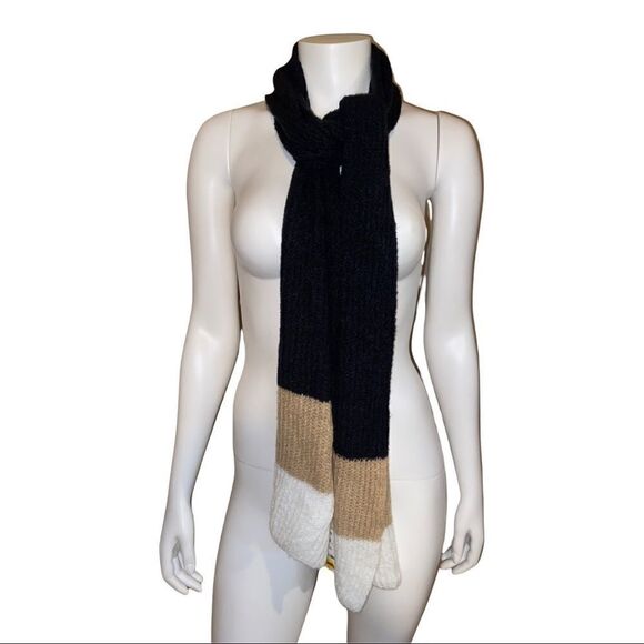 Style Co Black White Tan Knit Rib Colorblock Striped Muffler Scarf One Size NWT - Picture 2 of 4